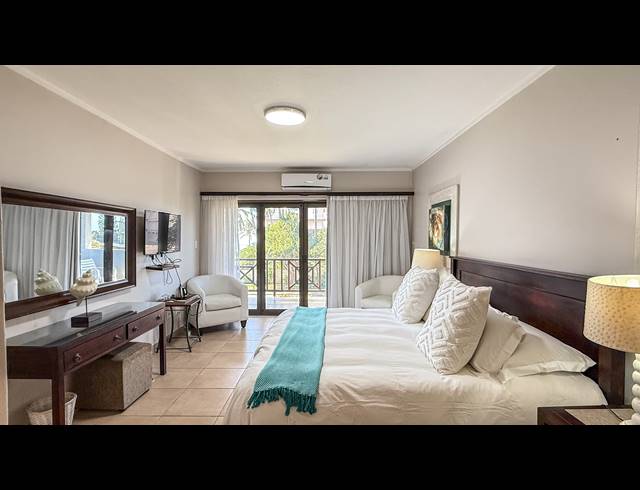 3 BEDROOM FLAT FOR SALE IN COMPENSATION BEACH